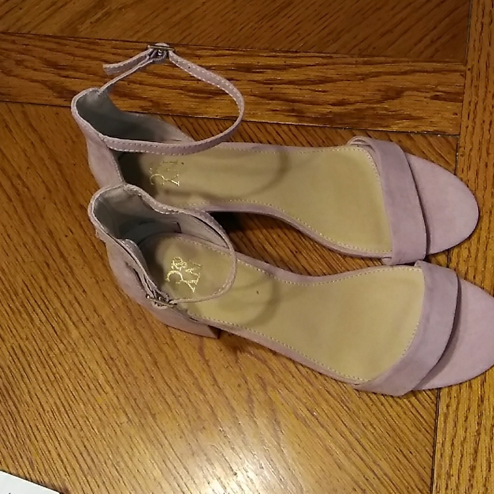 New York and company strap sandle.